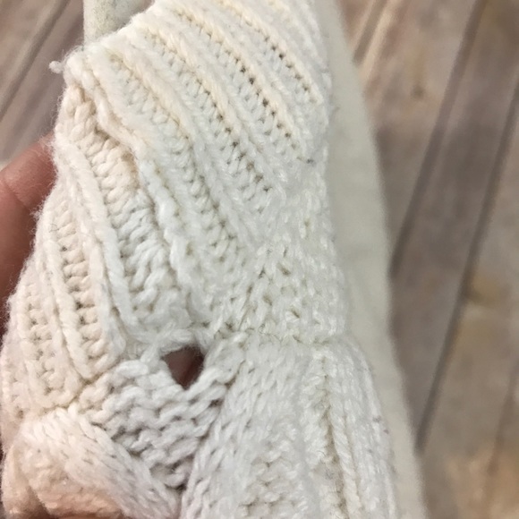 Ivory Tunic Sweater - Picture 7 of 7